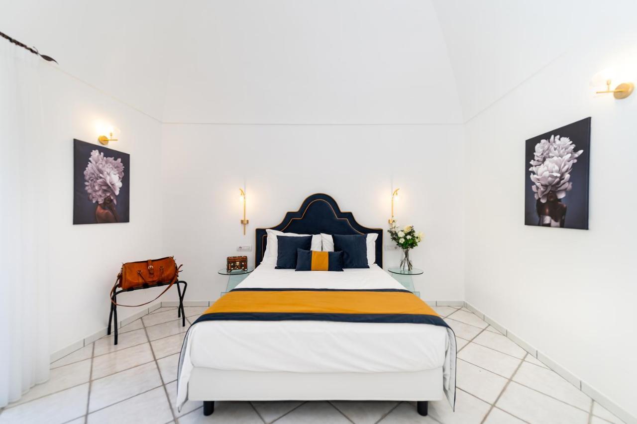 Alojamento de Acomodação e Pequeno-almoço Amalfi Resort 2*