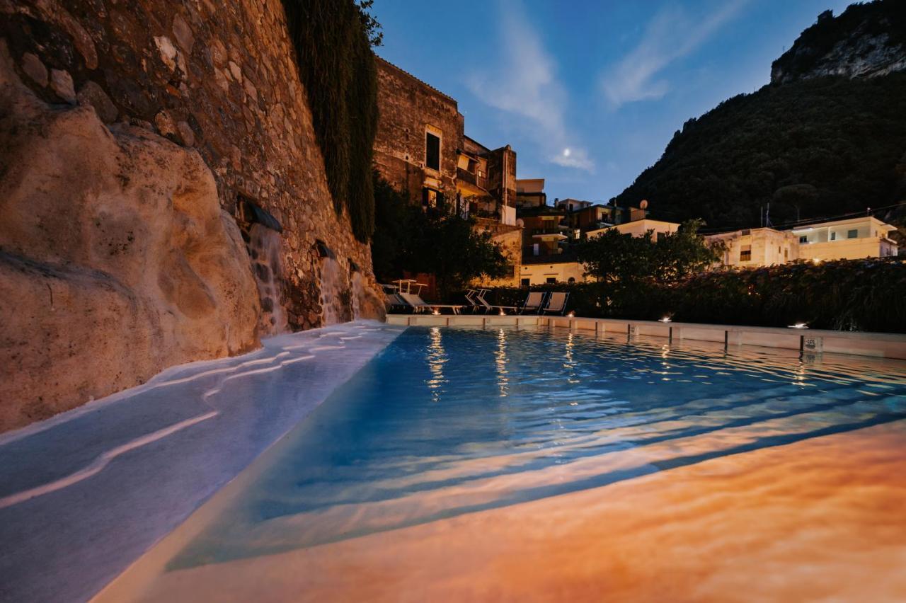 Amalfi Resort