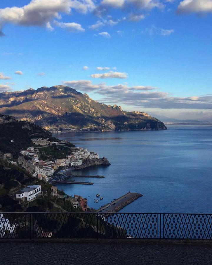 Amalfi Resort Alojamento de Acomodação e Pequeno-almoço Amalfi