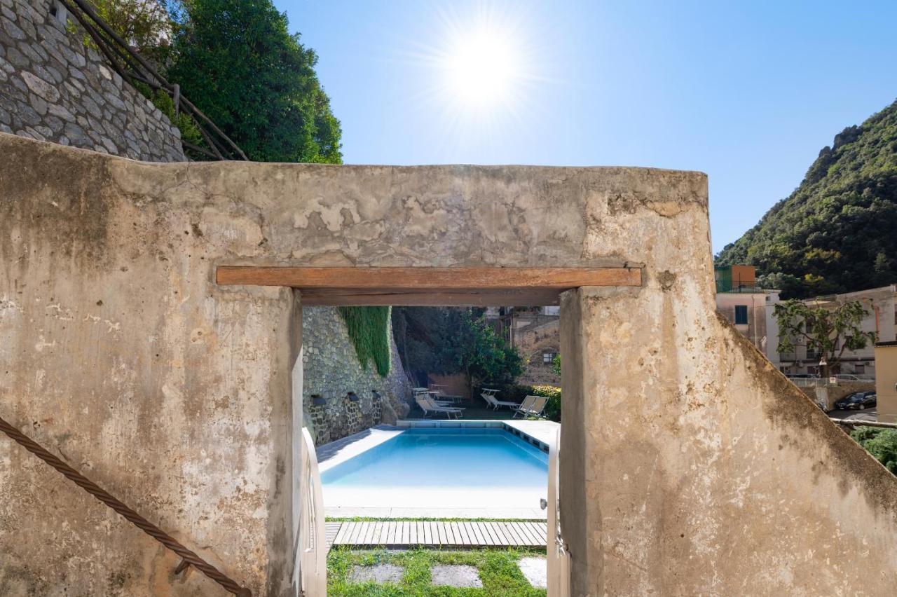 Alojamento de Acomodação e Pequeno-almoço Amalfi Resort Amalfi