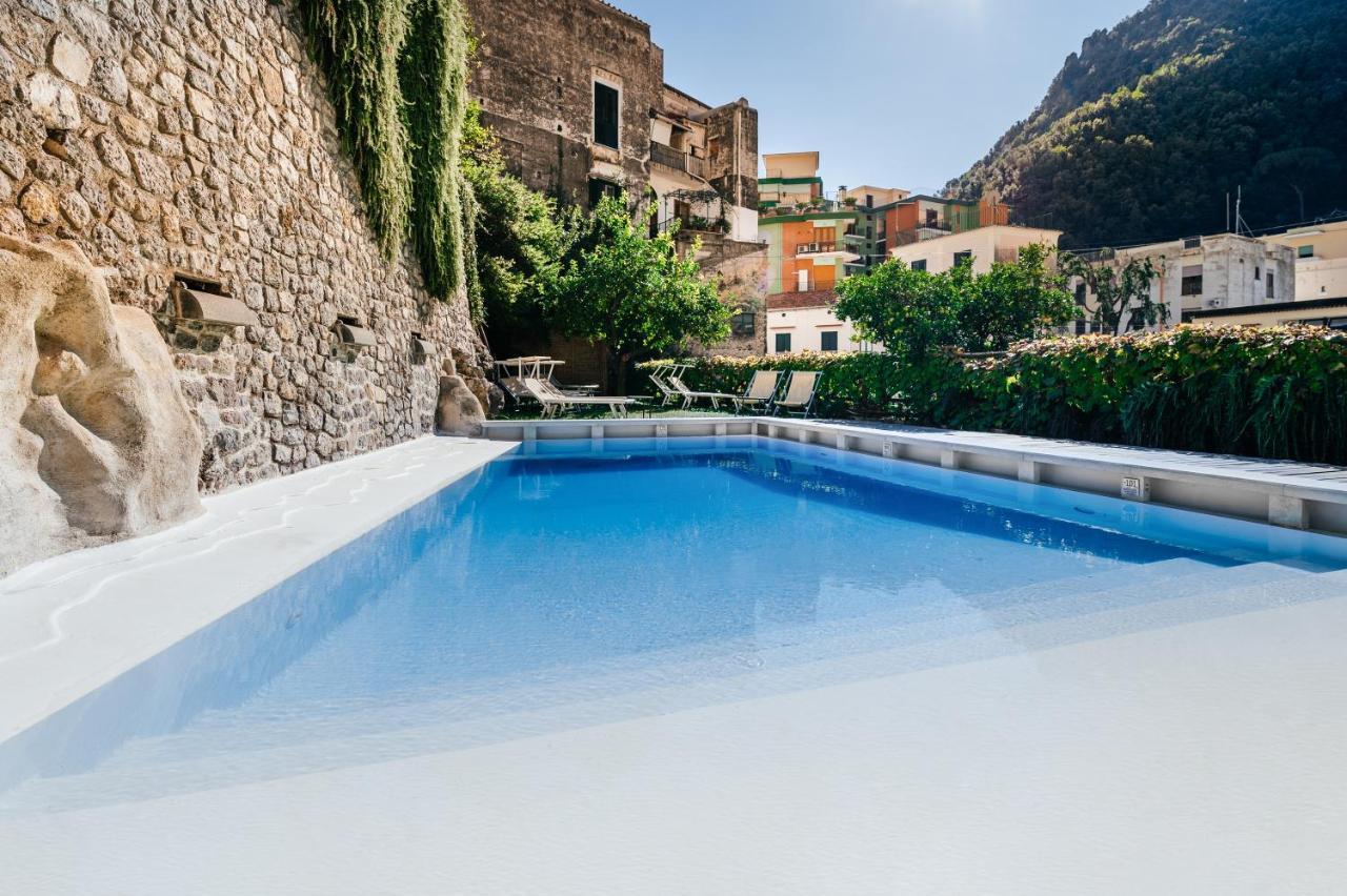 Alojamento de Acomodação e Pequeno-almoço Amalfi Resort Amalfi